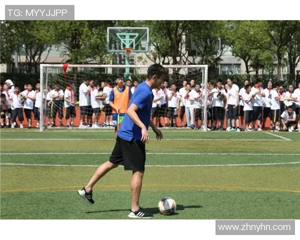 足球之星的旋律:从绿茵场到音符间的梦想与激情 足球之星的旋律:从绿茵场到音符间的梦想与激情